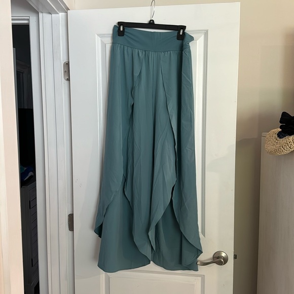 NWOT Halara Breezy Pants - Picture 5 of 11